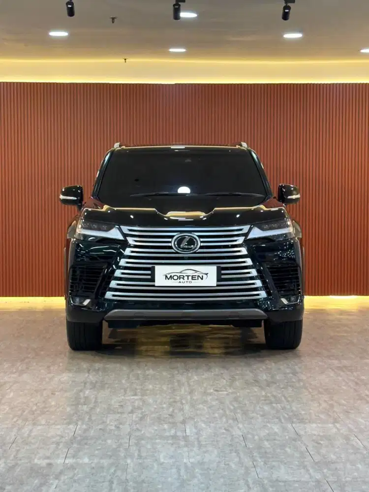 (KM 10rb) Lexus Lx600 Vip 4 Seater 4x4 at 2022