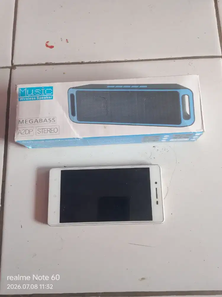Hp Oppo & speaker baru