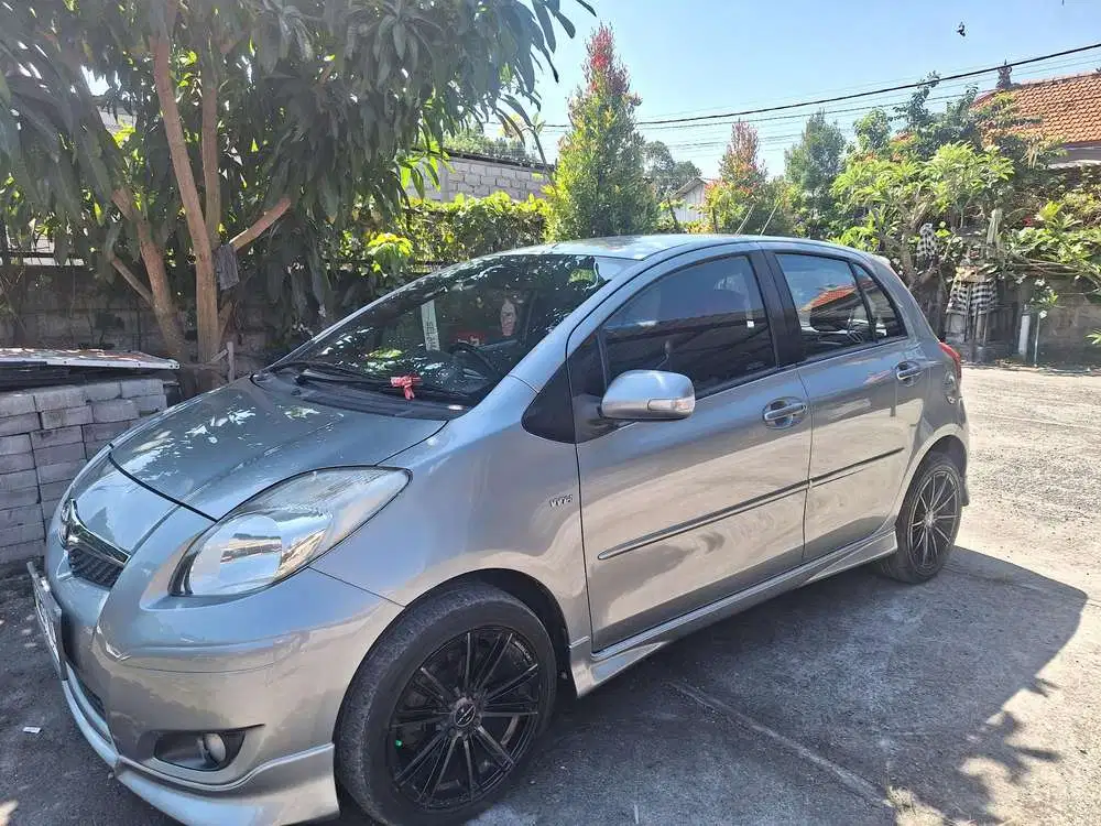 Toyota Yaris 2009 Bensin