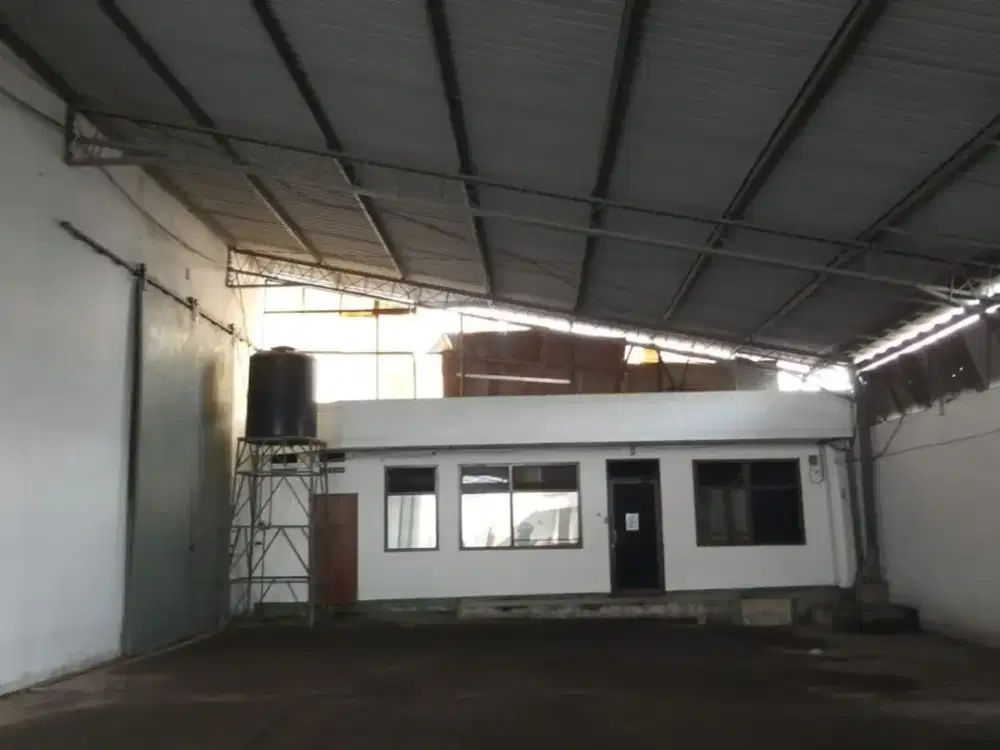 Gudang Margomulyo Suri Mulia