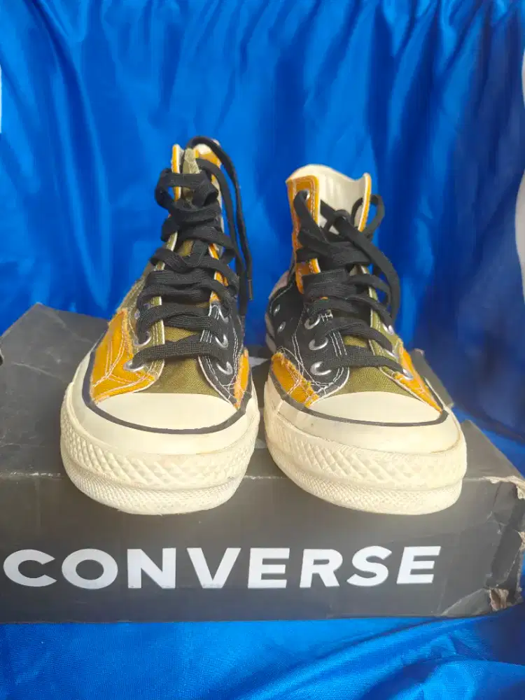 DIJUAL SEPATU CONVERSE ALLSTARS SIZE 41/26,5