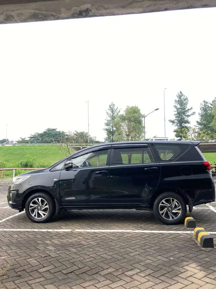 Toyota Kijang Innova 2021 Bensin