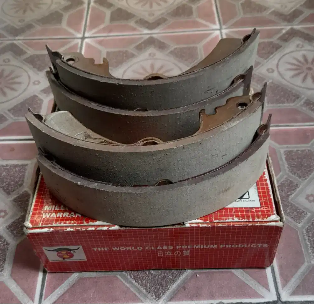 Kampas Rem Belakang Futura.