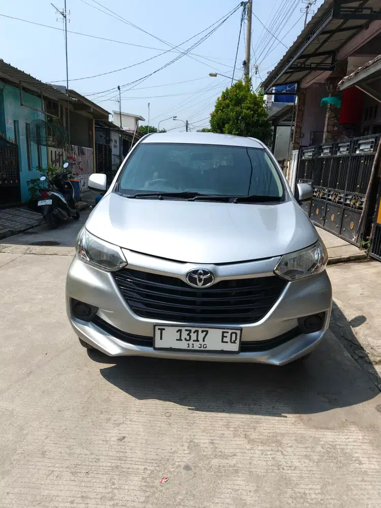 Toyota Avanza E mt 2015 pajak hidup