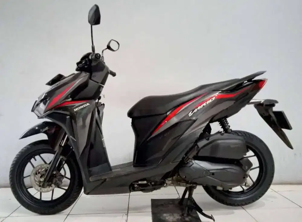 Vario 125 New 2018 Hitam