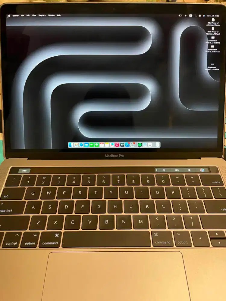 Mackbook pro 2017 16/256