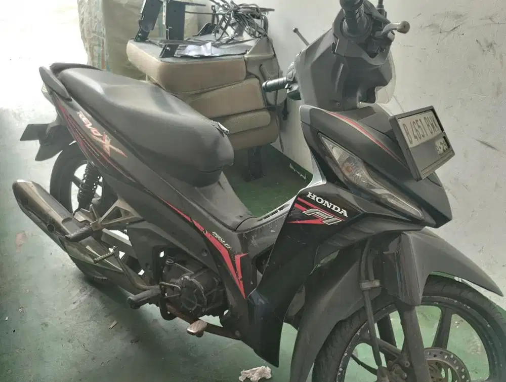 Dijual motor masih bagus
