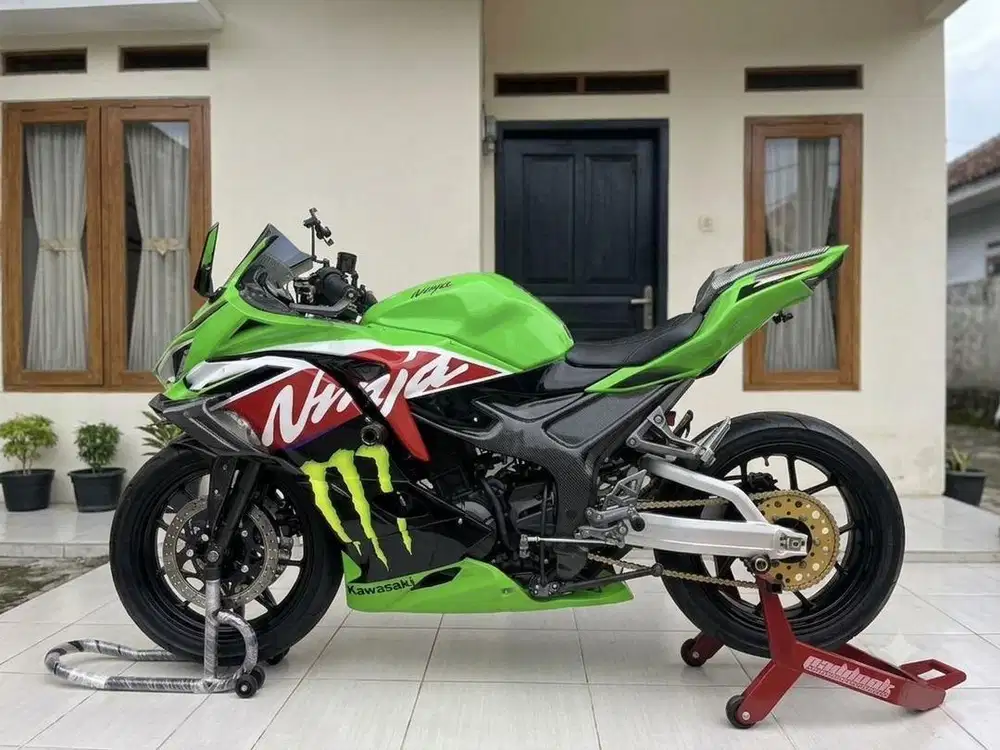 Dijual Ninja fi 2013 upgrade zx250
