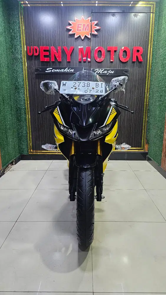 ENY MOTOR - YAMAHA R15 V3 155 TAHUN 2018 - KM 18RB REAL