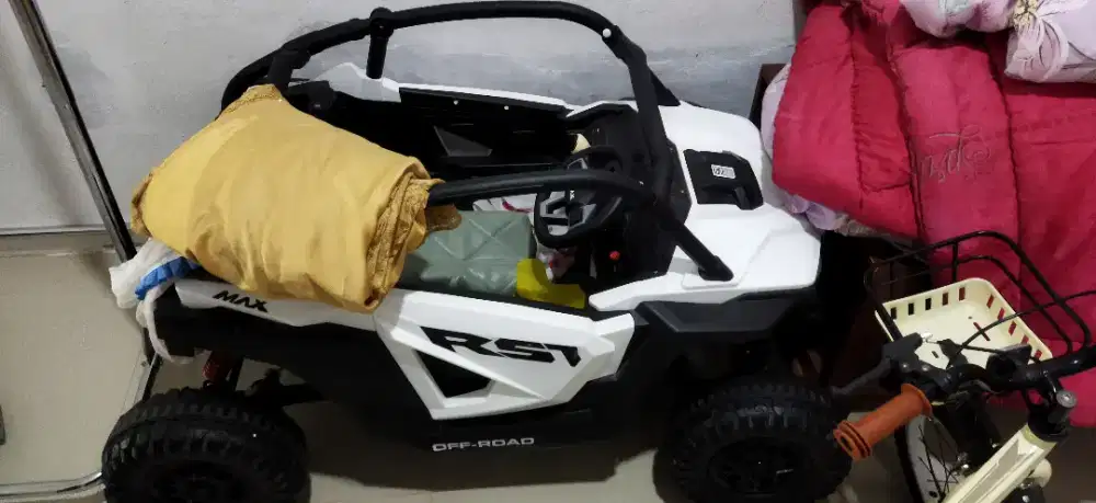 Mobil anak hidup,,, tidak terpakai