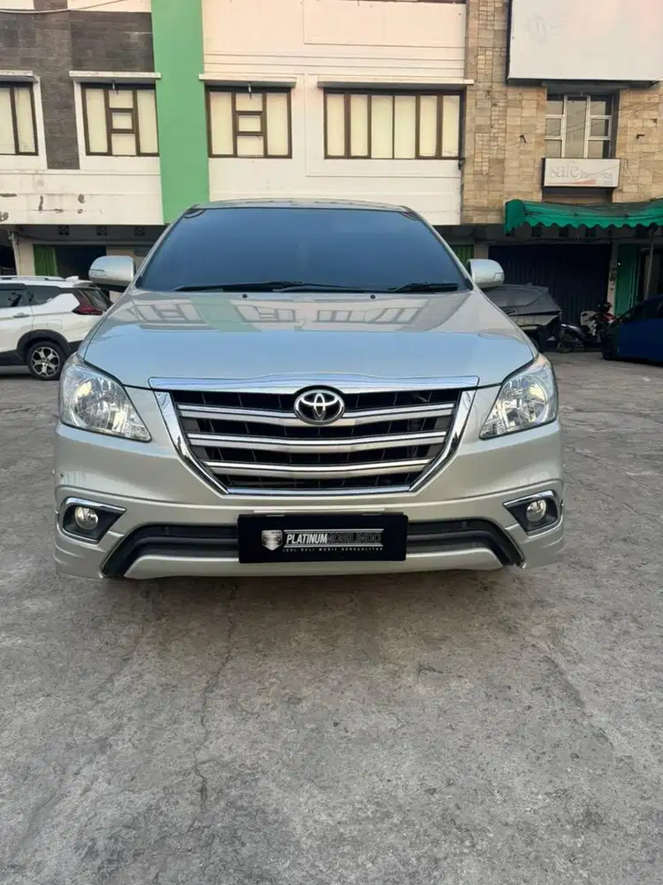 Toyota kijang innova 2013 tipe V luxury 2.0 A/T odo 67rb