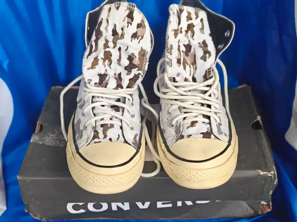 DIJUAL SEPATU KOLEKSI CONVERSE ALLSTARS SIZE 41,5/26,5
