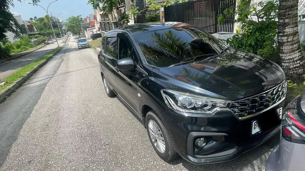 ERTIGA GL A/T 2025 (istimewa) Low Km pajak Baru juli thn depan