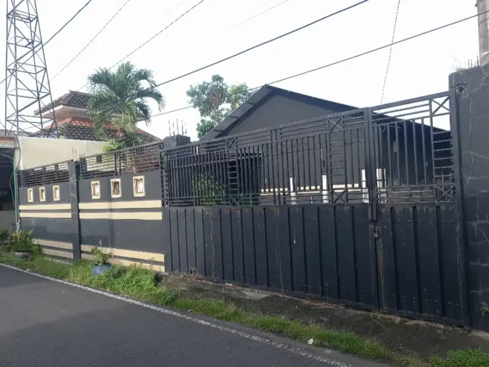 Gudang Strategis Sawojajar Malang. Dekat Terminal, Exit Tol, Stasiun, MATOS, Universitas UM, UB, Polinema, Rumah Sakit Puri Bunda. BPRMLG00001