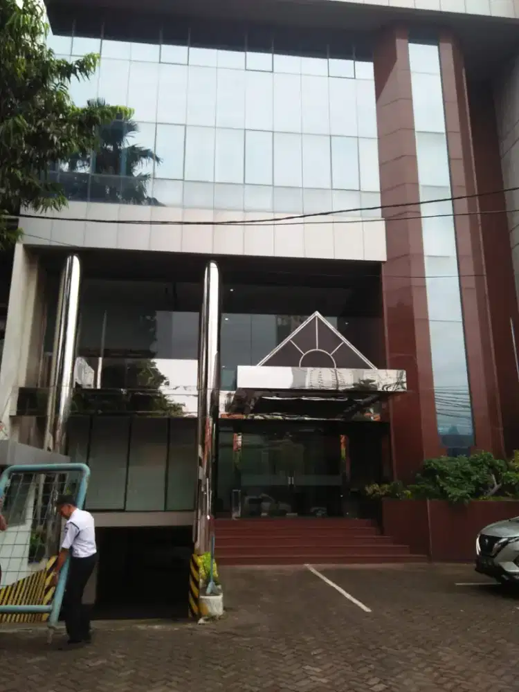 Disewakan ruang kantor di RP Soeroso Menteng