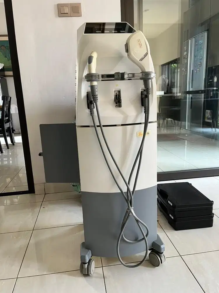 FOR SALE – Formatk FORMA FS10000 IPL System (Made in Israel)