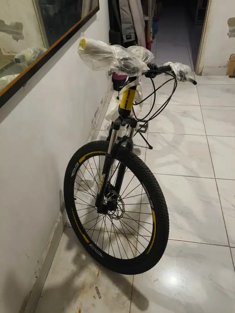 Dijual cepat sepeda gunung ring 26 masih baru  blm di pkai dari beli