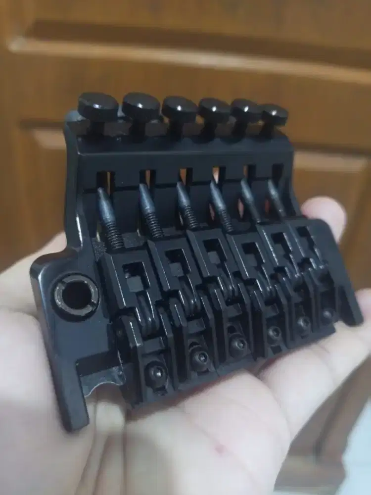 Tremolo Edge Japan