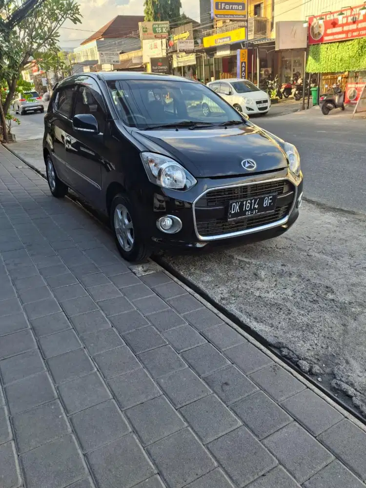 Daihatsu Ayla X manual