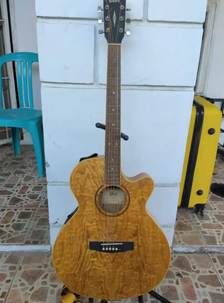 Gitar cort Model SFX-AB-NAT