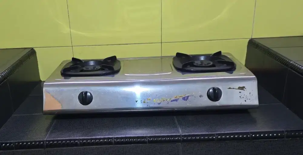 Kompor Gas Rinnai 2 Tungku Bekas