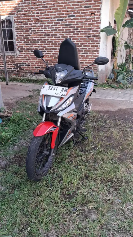 SUPRA GTR 150R TAHUN 2023