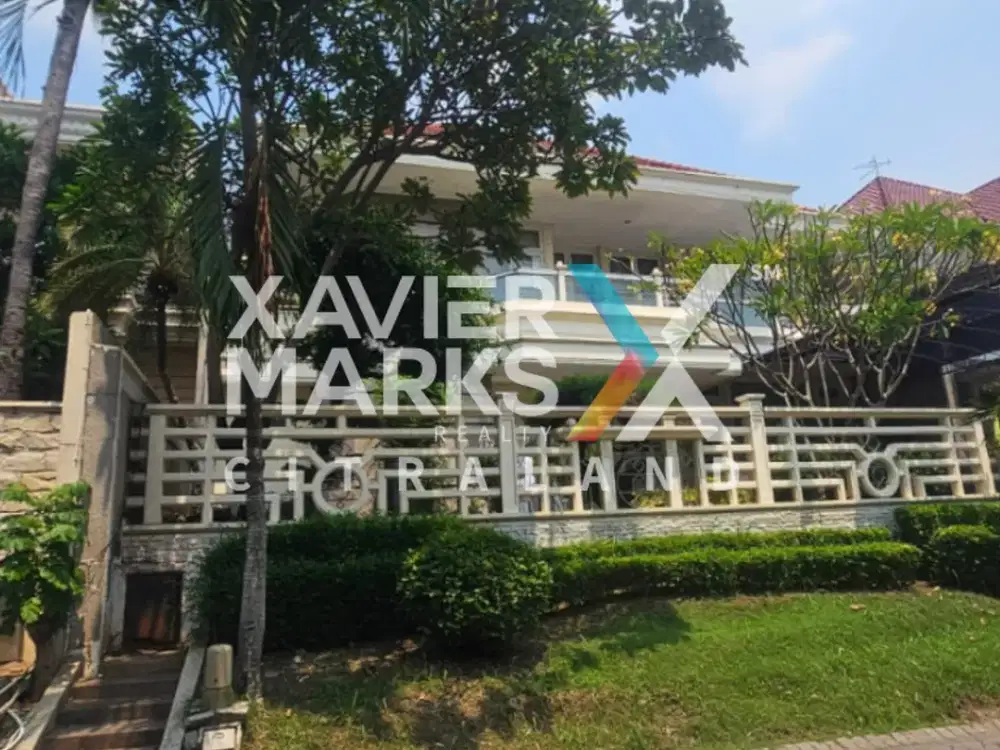 Dijual Rumah Graha Family, Lokasi Dekat Dengan Club House