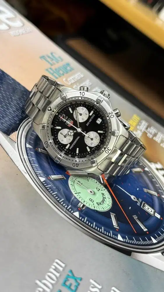 Tag Heuer Professional 2000 Chronograph
