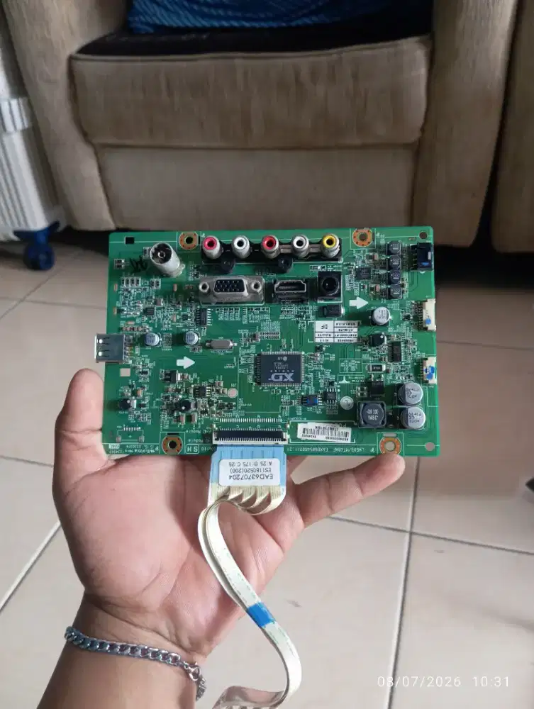 Jual LCD layar & motherboard untuk TV LG