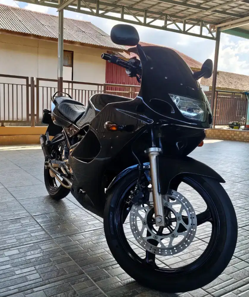 KAWASAKI Ninja R 150cc mulus