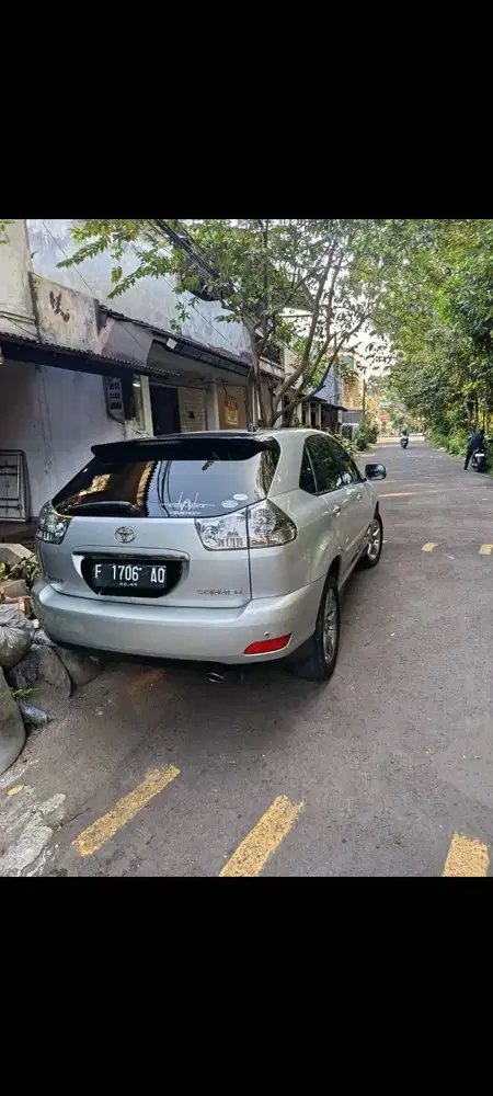 Toyota Harrier 2010
