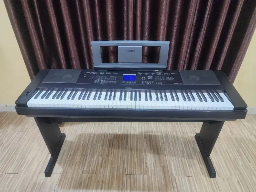 Keyboard / digital piano yamaha dgx-660