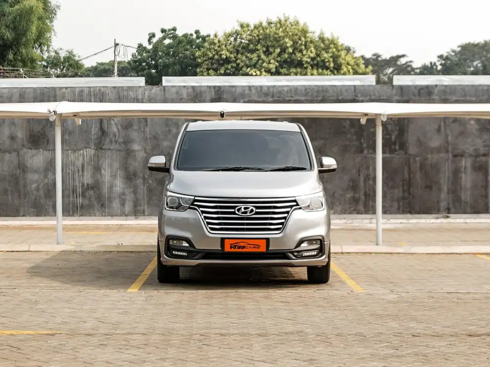 Hyundai H1 Royale 2018 Silver