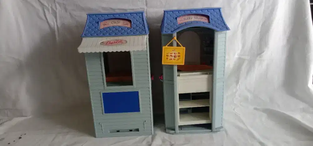 Mainan Rumah Barbie Model Cafe and Bake Shop