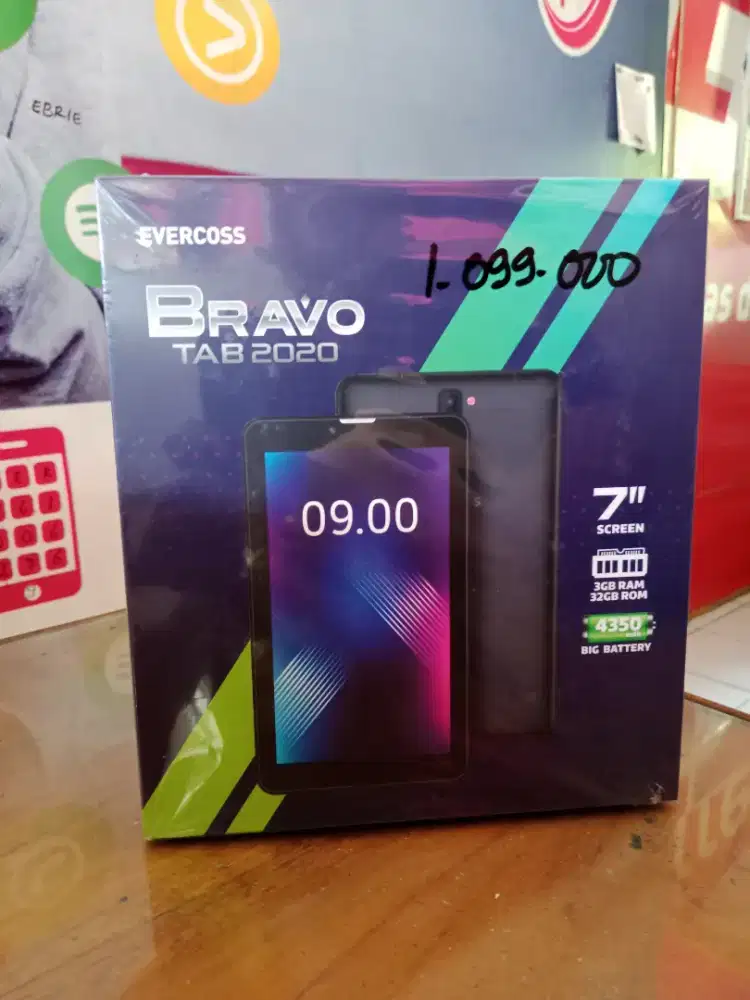TABLET EVERCOSS BRAVO 3/32gb PROMO HP MURAH