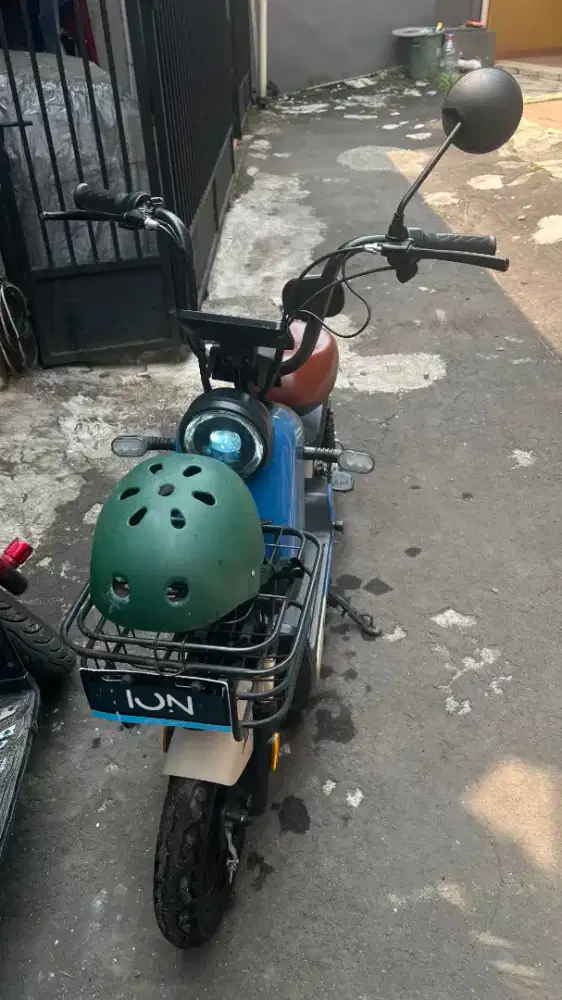 Sepeda Listrik merk ION