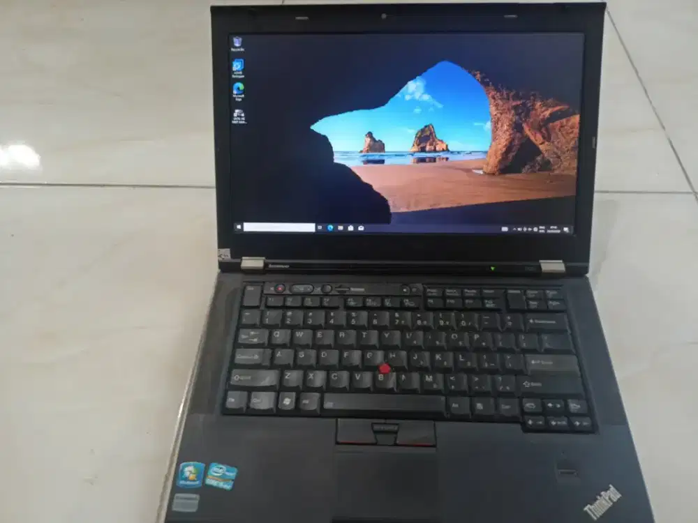 Lenovo thinkpad i5 ram 8gb ssd 128gb ngebut