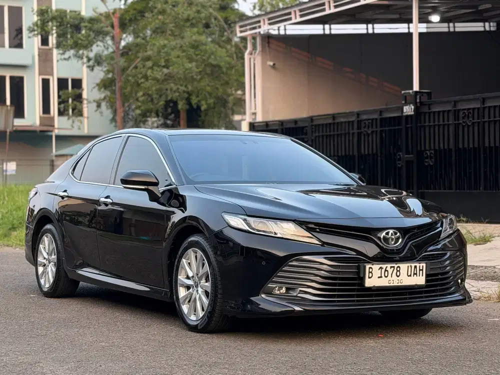 Toyota Camry 2.5 V AT 2019 Black