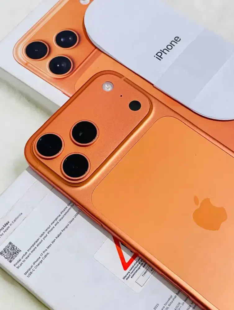 iPhone 17 Pro Max 256 Orange / Silver