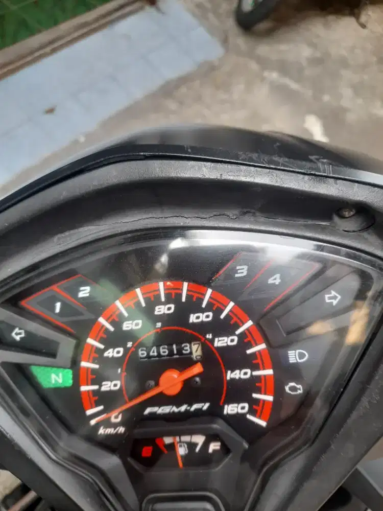 Di jual honda revo x th 2019 bodi bagus mesin bagus velk resing