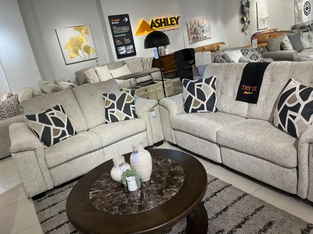 sofa merk ashly terbaru