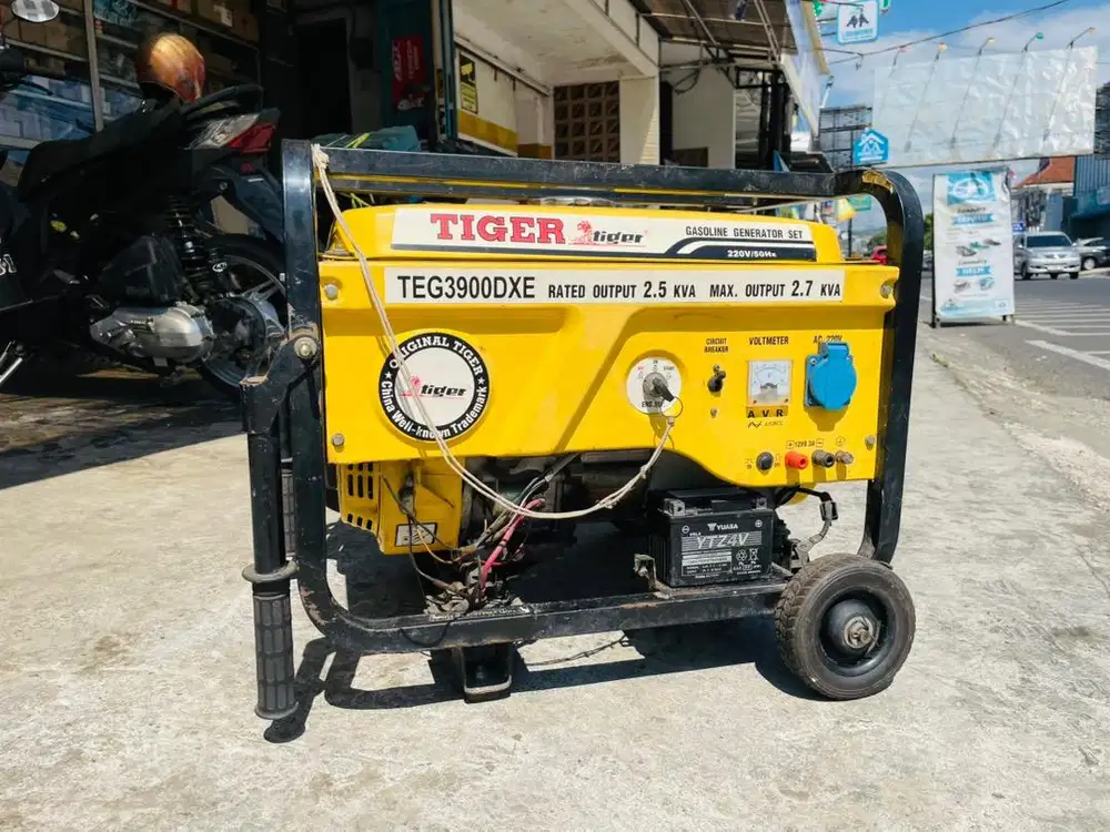 BENSIN Genset MERK TIGER 2700 watt