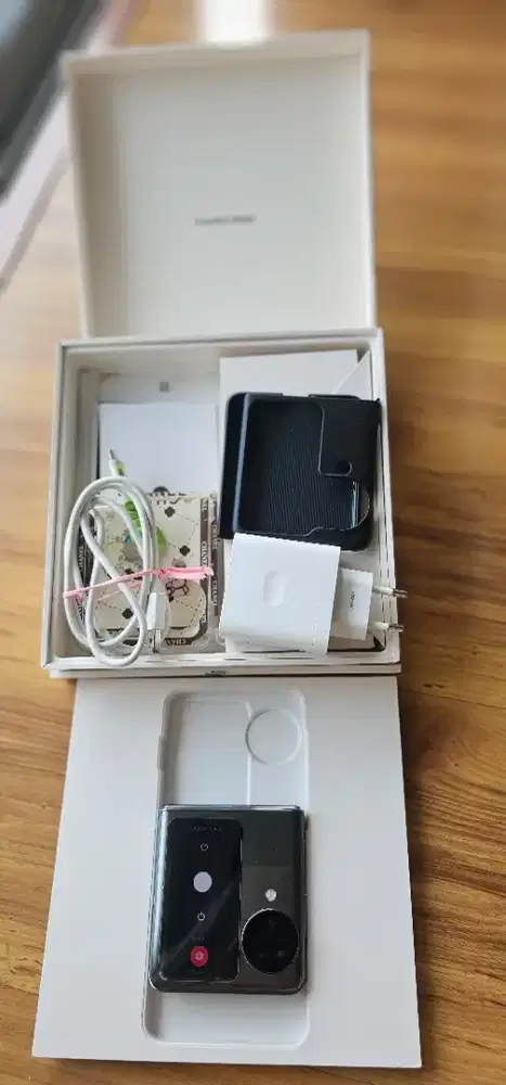 Oppo Find N3 Flip 12 GB/256 GB