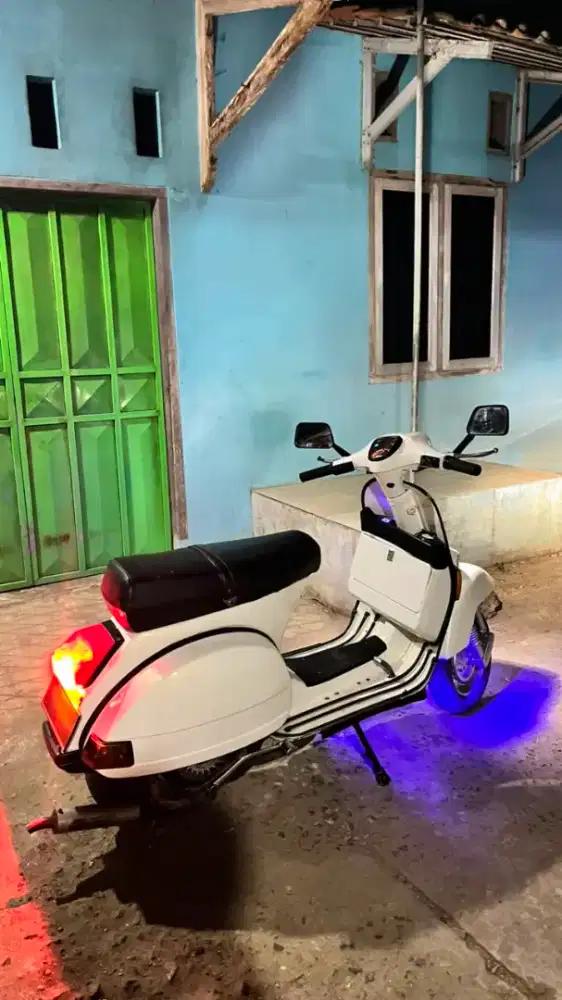 Motor vespa 1979