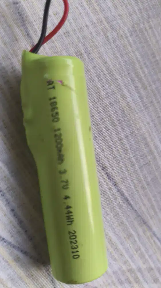 Baterai 16850 ...