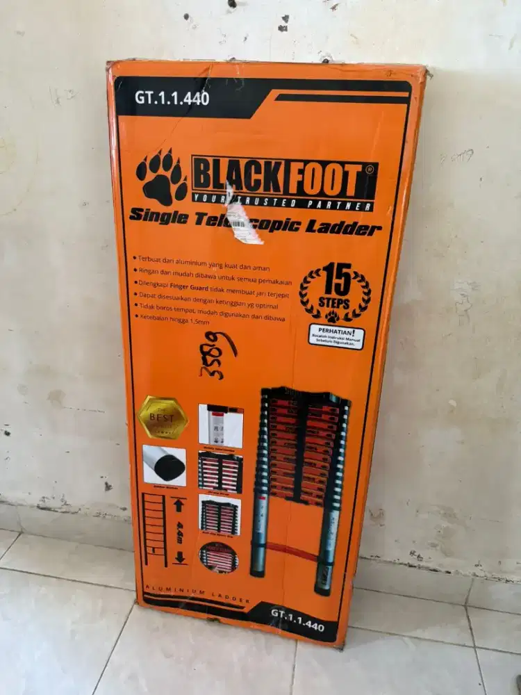 Tangga single telescopic ladder