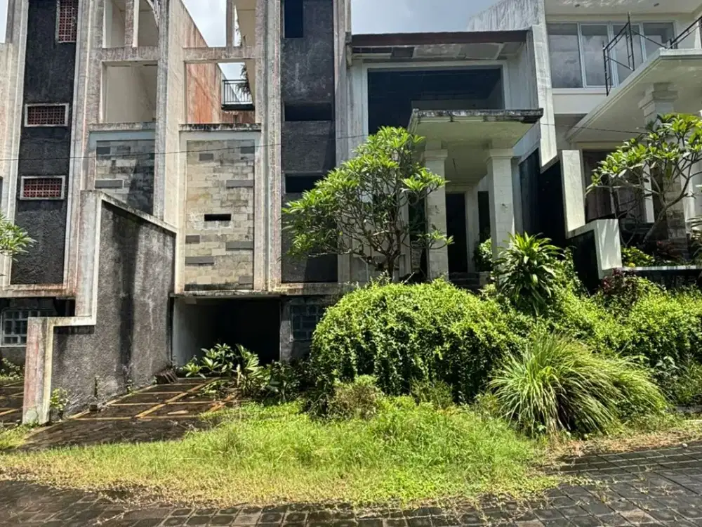 DIJUAL TANAH & BANGUNAN 200 M² DI BENOA, KUTA SELATAN – BADUNG