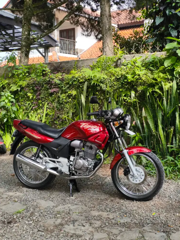 Honda Tiger Merah Maroon '95 Super Antik