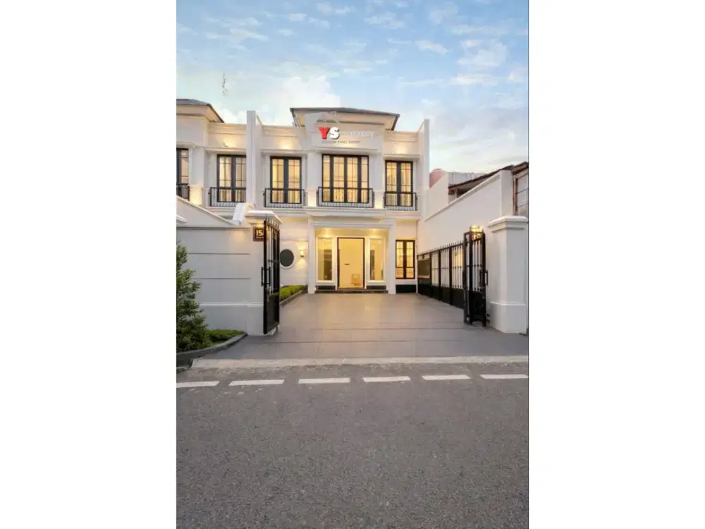 Brand New House 2 Lantai – American Classic, Jakarta Pusat ZN51