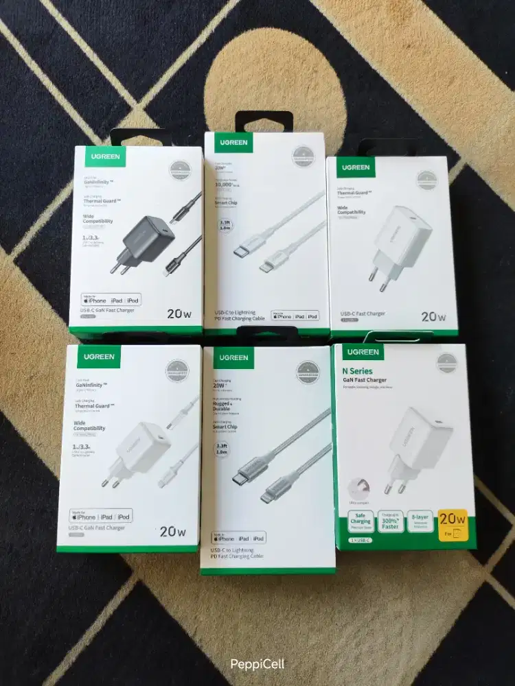 Charger iPhone Fast Charging Ugreen 20W + Kabel USB C to Lightning